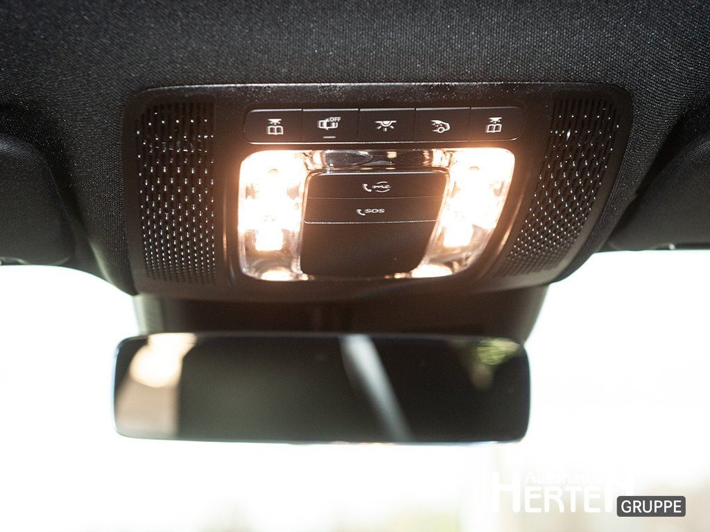 Mercedes-Benz CLA 200 2024