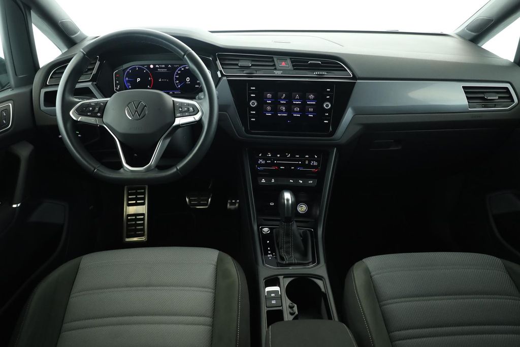 Volkswagen Touran 2025