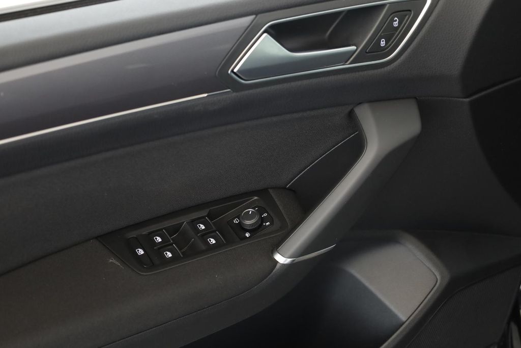 Volkswagen Touran 2025