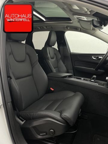 Volvo XC60 2022