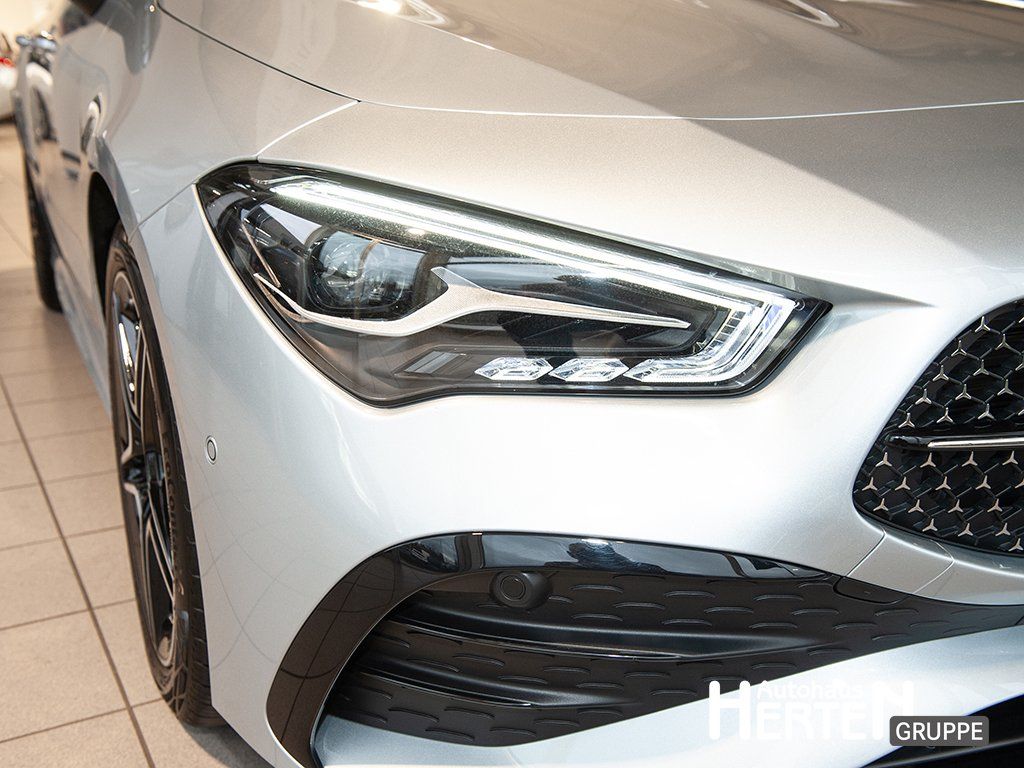 Mercedes-Benz CLA 200 2024