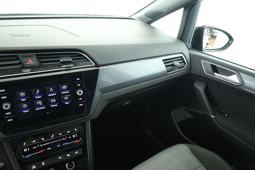 Volkswagen Touran 2025