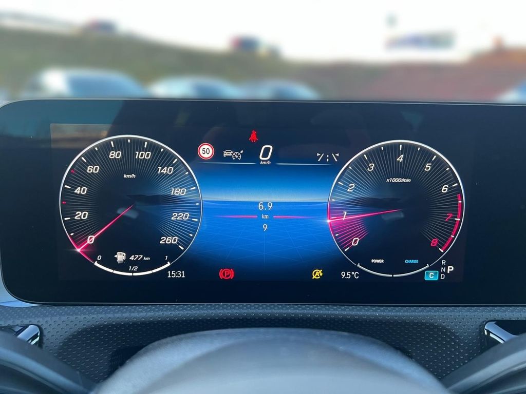Mercedes-Benz CLA 180 2025