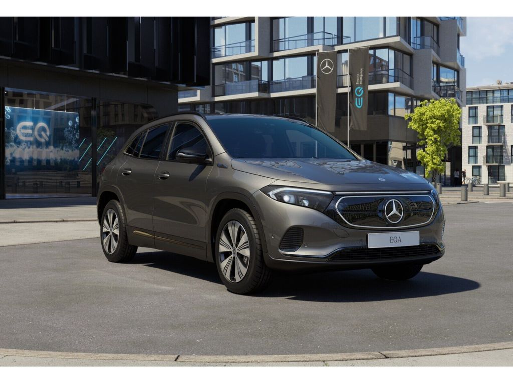 Mercedes-Benz EQA 2021