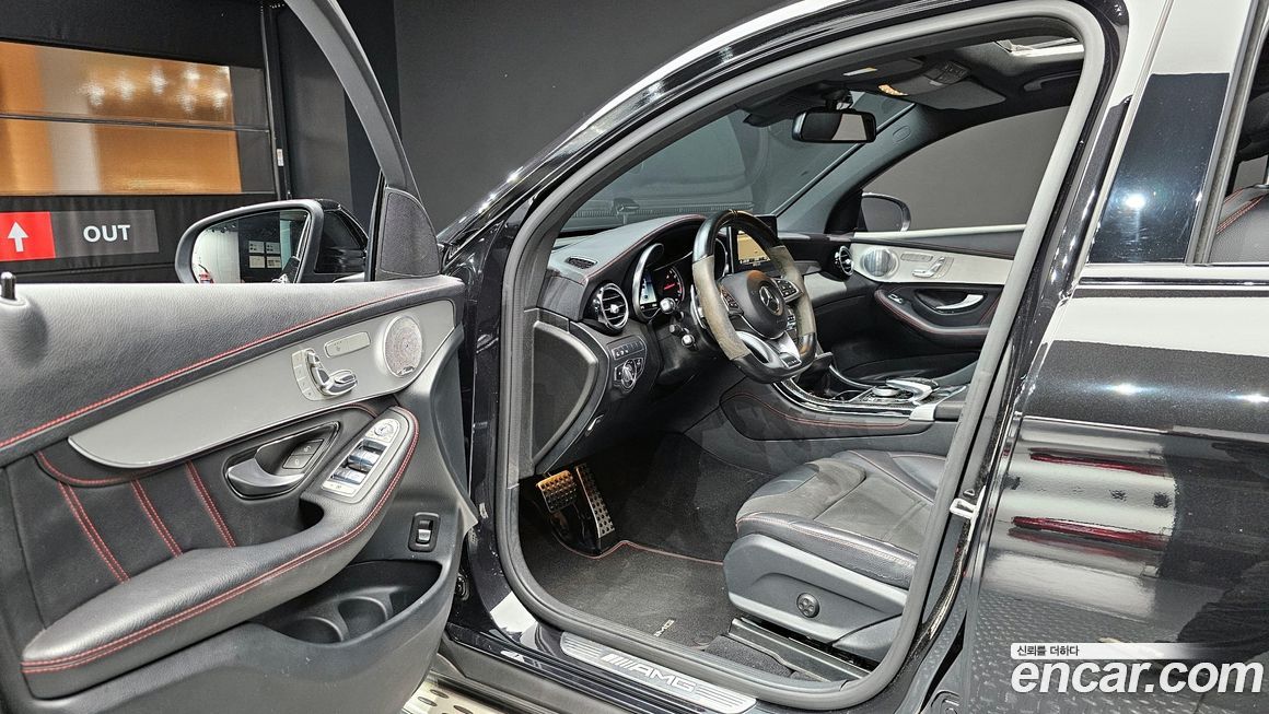 Mercedes-Benz GLC-Class 2019