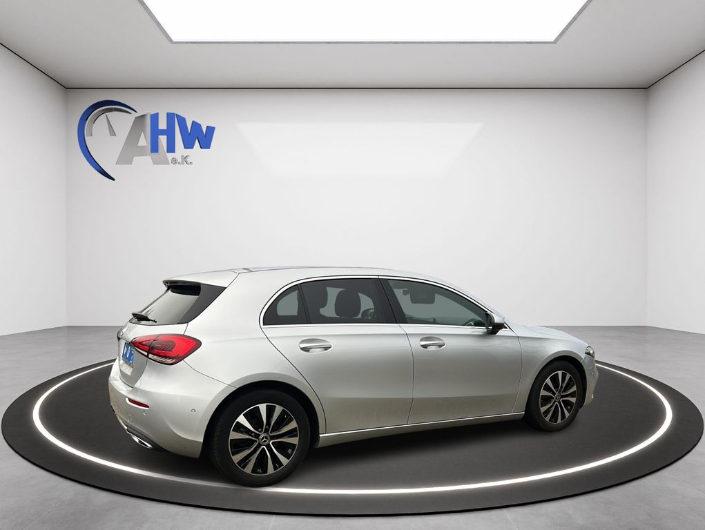 Mercedes-Benz A 180 2022