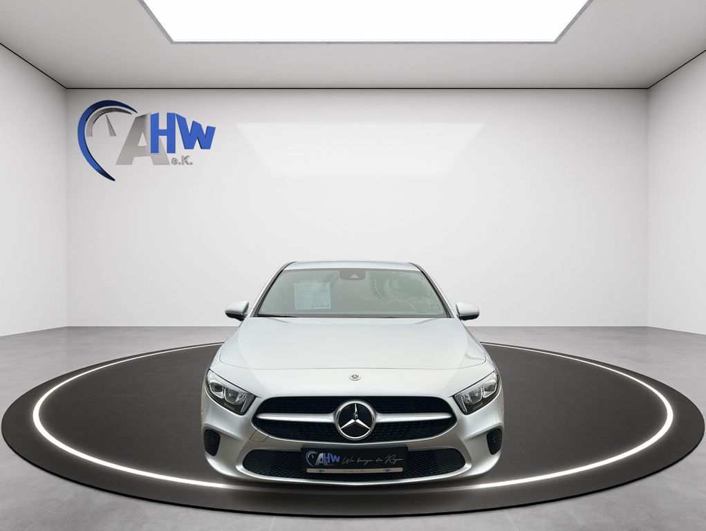 Mercedes-Benz A 180 2022