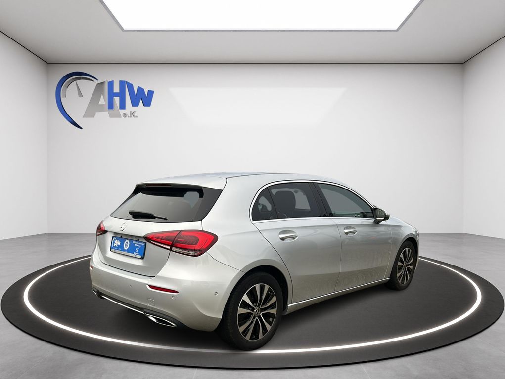 Mercedes-Benz A 180 2022