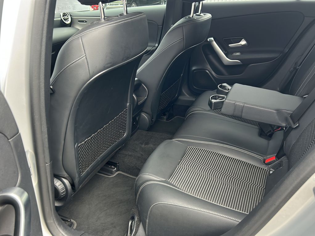 Mercedes-Benz A 180 2022