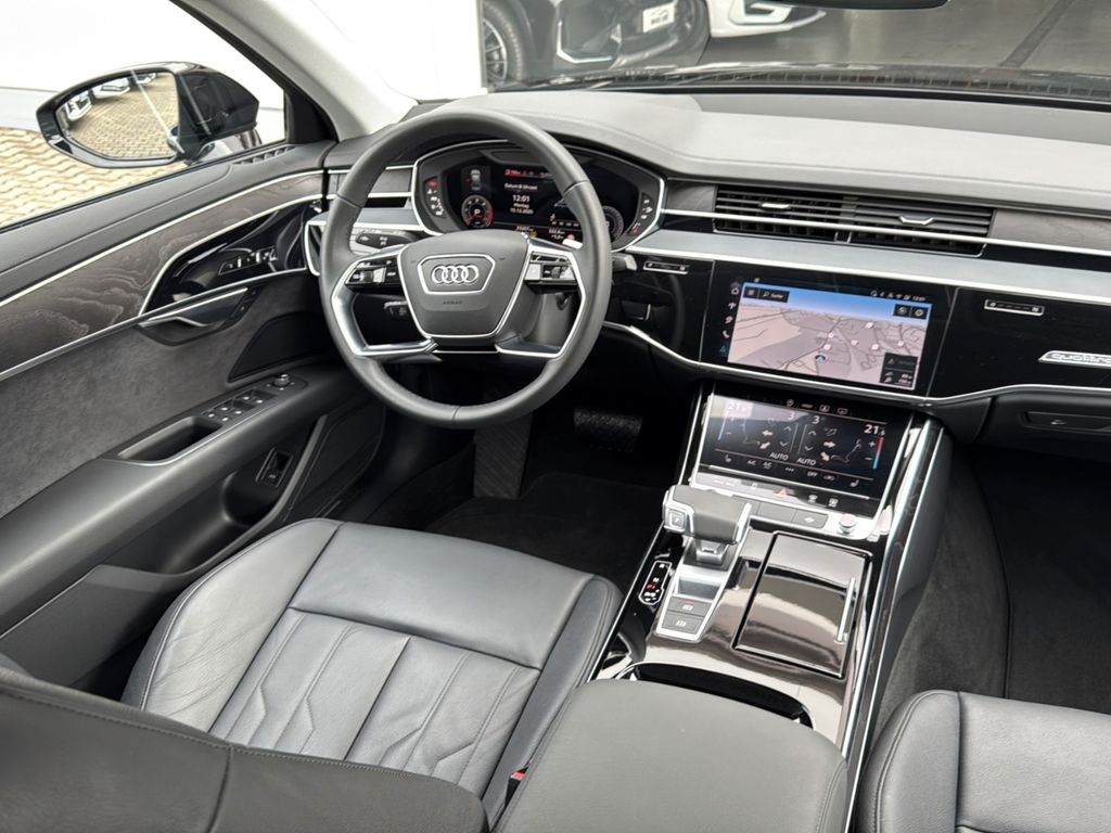 Audi A8 2025