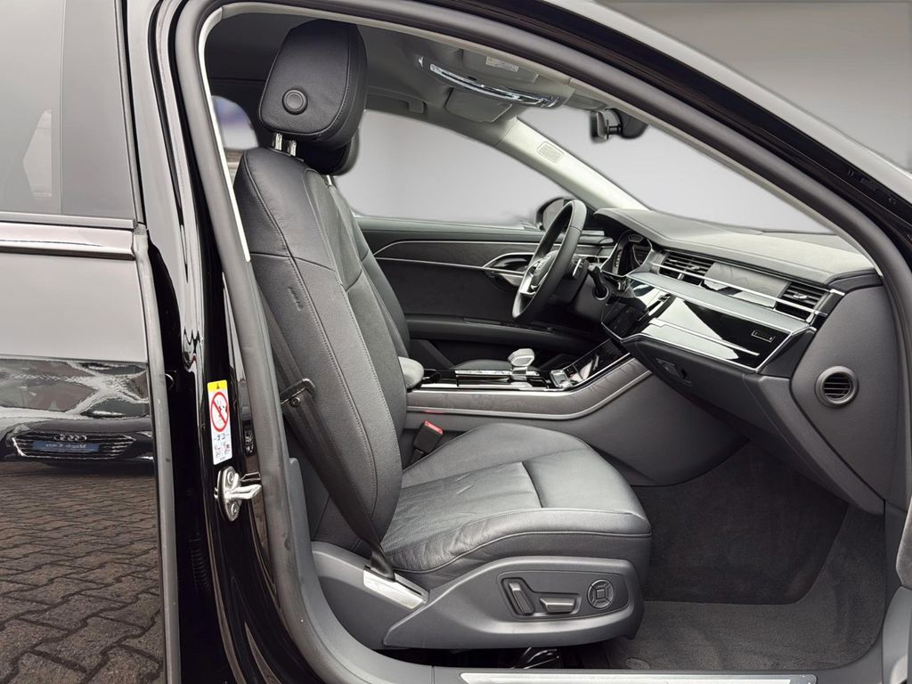 Audi A8 2025