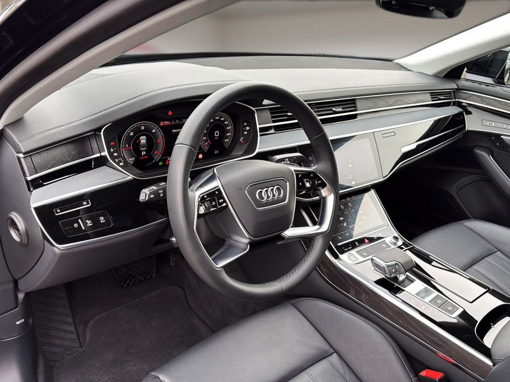 Audi A8 2025