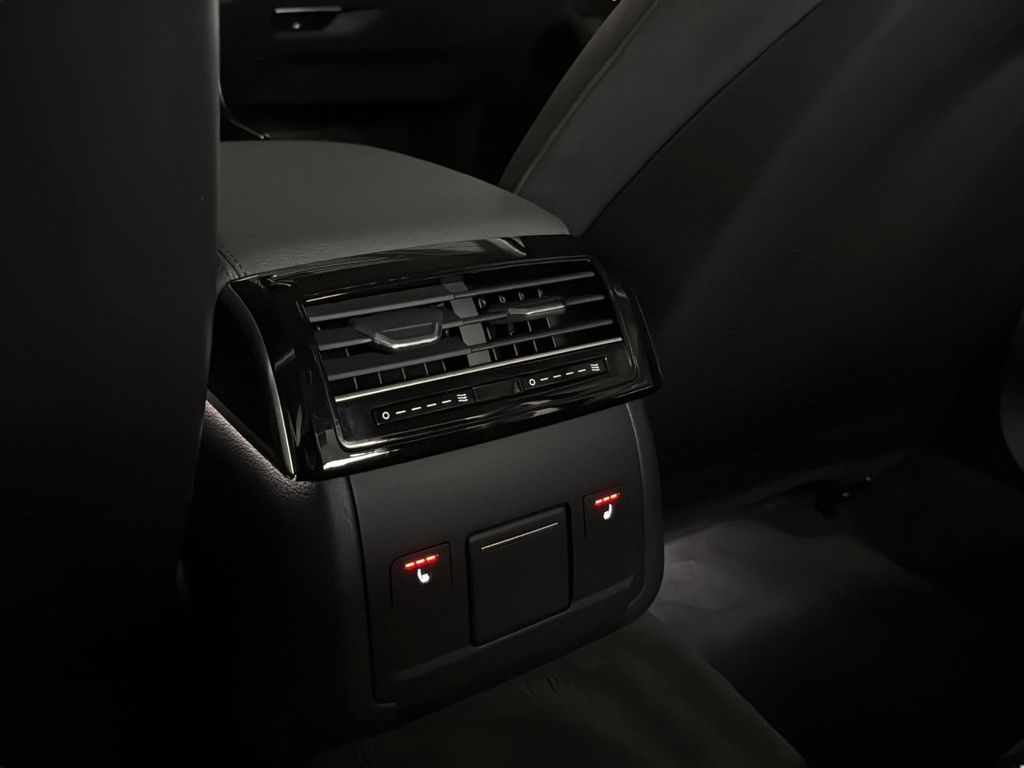 Audi A8 2025