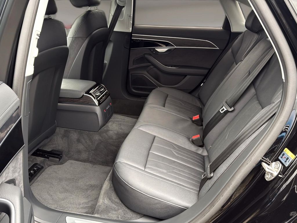 Audi A8 2025