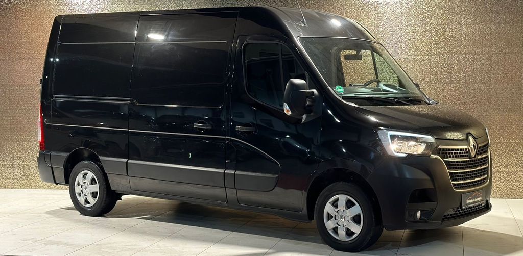 Renault Master 2021