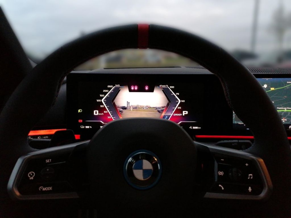 BMW i5 2025