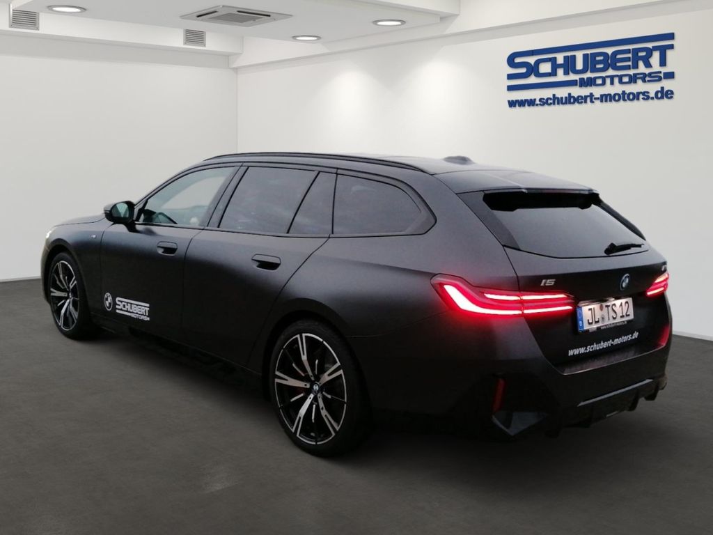 BMW i5 2025