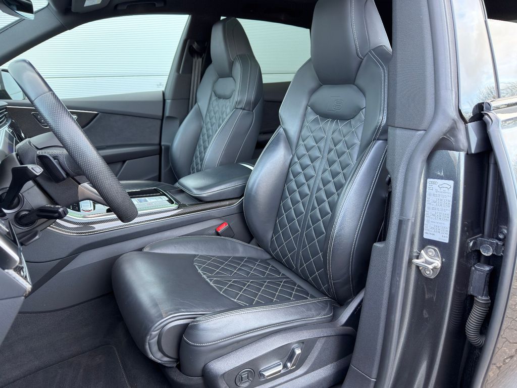 Audi SQ8 2022