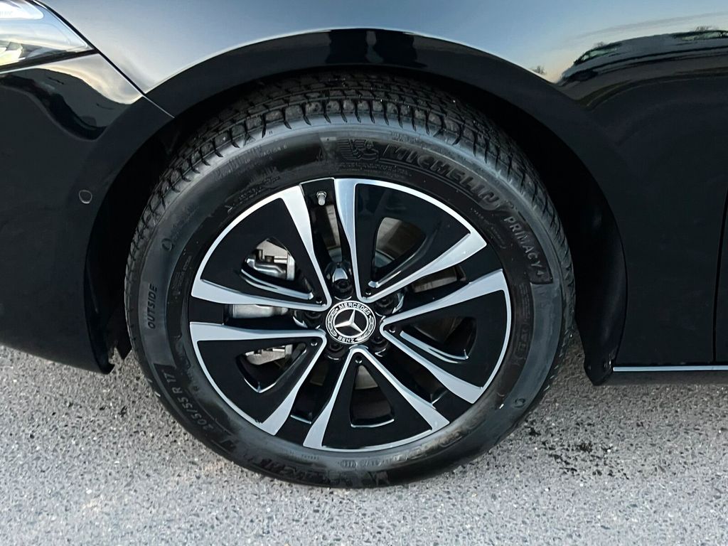 Mercedes-Benz A 250 2025