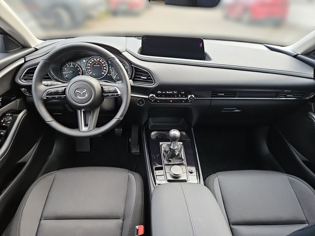 Mazda CX-30 2025