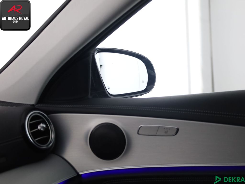 Mercedes-Benz E 300 2022