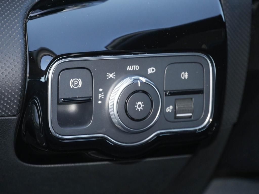 Mercedes-Benz A 200 2022