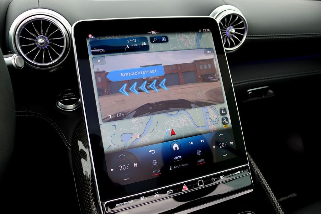 Mercedes-Benz SL 63 AMG 2024