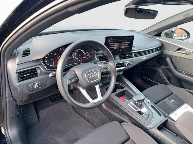 Audi A4 2022