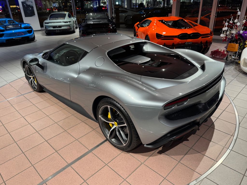 Ferrari 296 GTB 2023