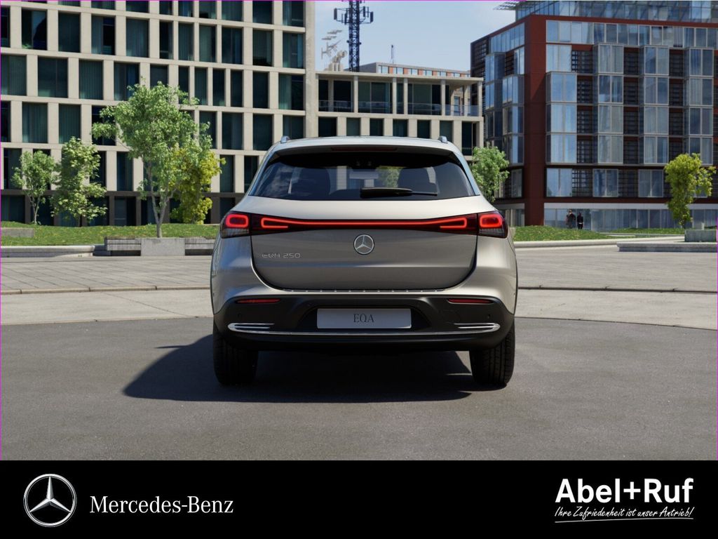 Mercedes-Benz EQA 2022