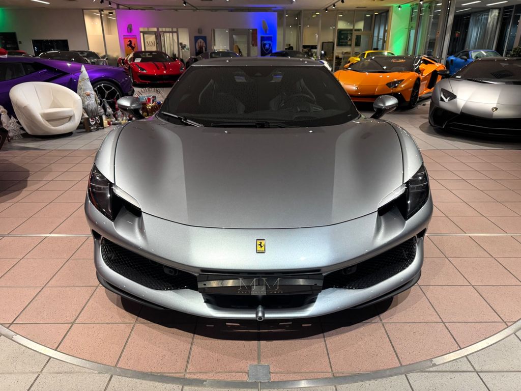 Ferrari 296 GTB 2023