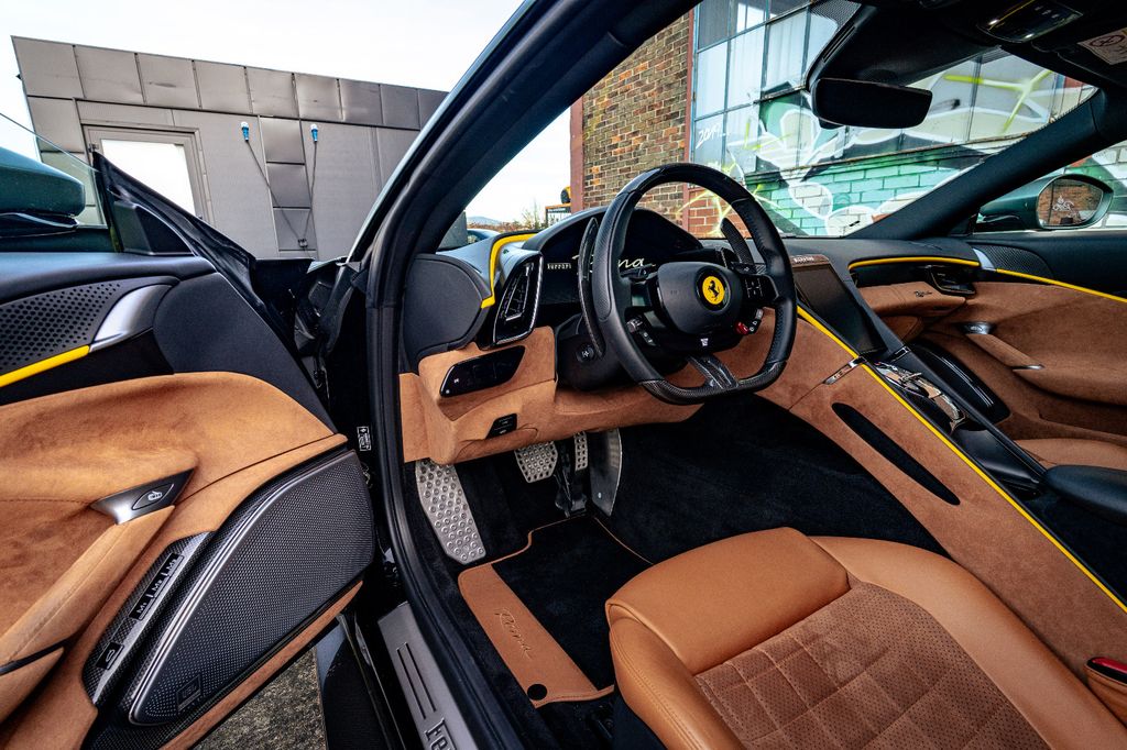 Ferrari Roma 2023