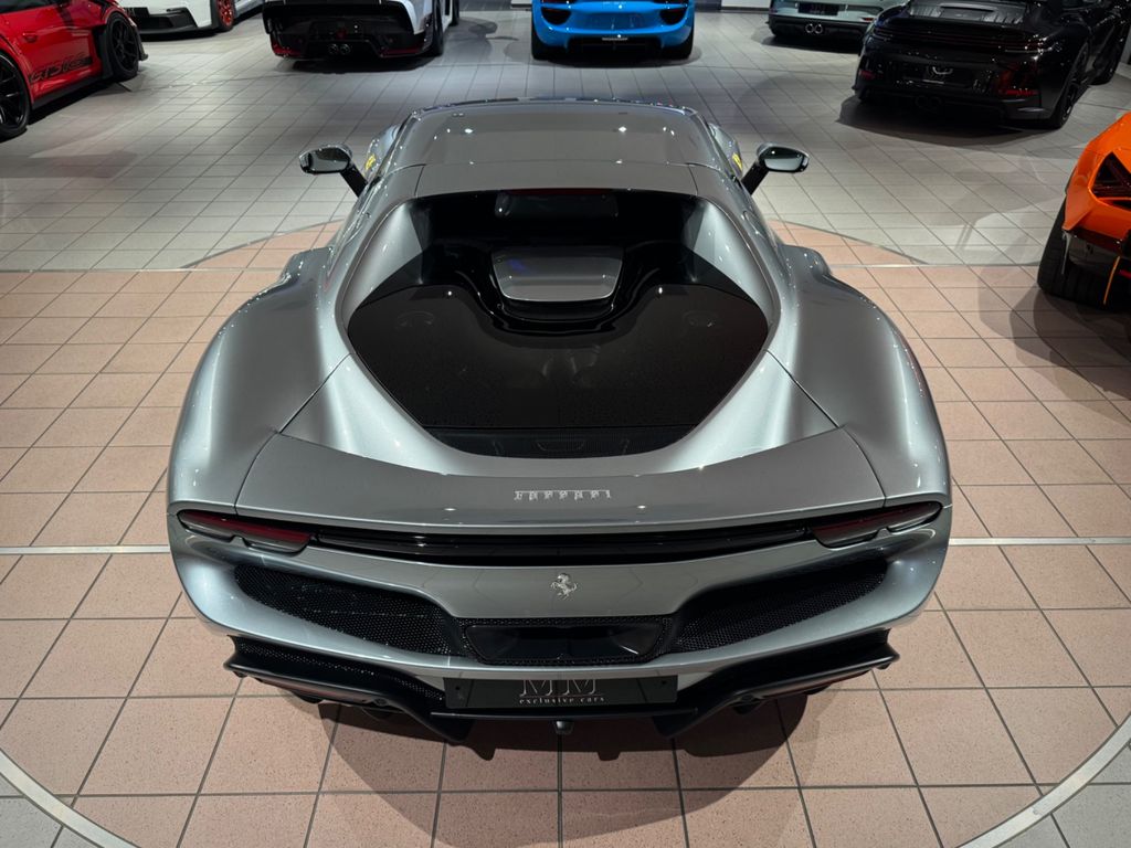 Ferrari 296 GTB 2023