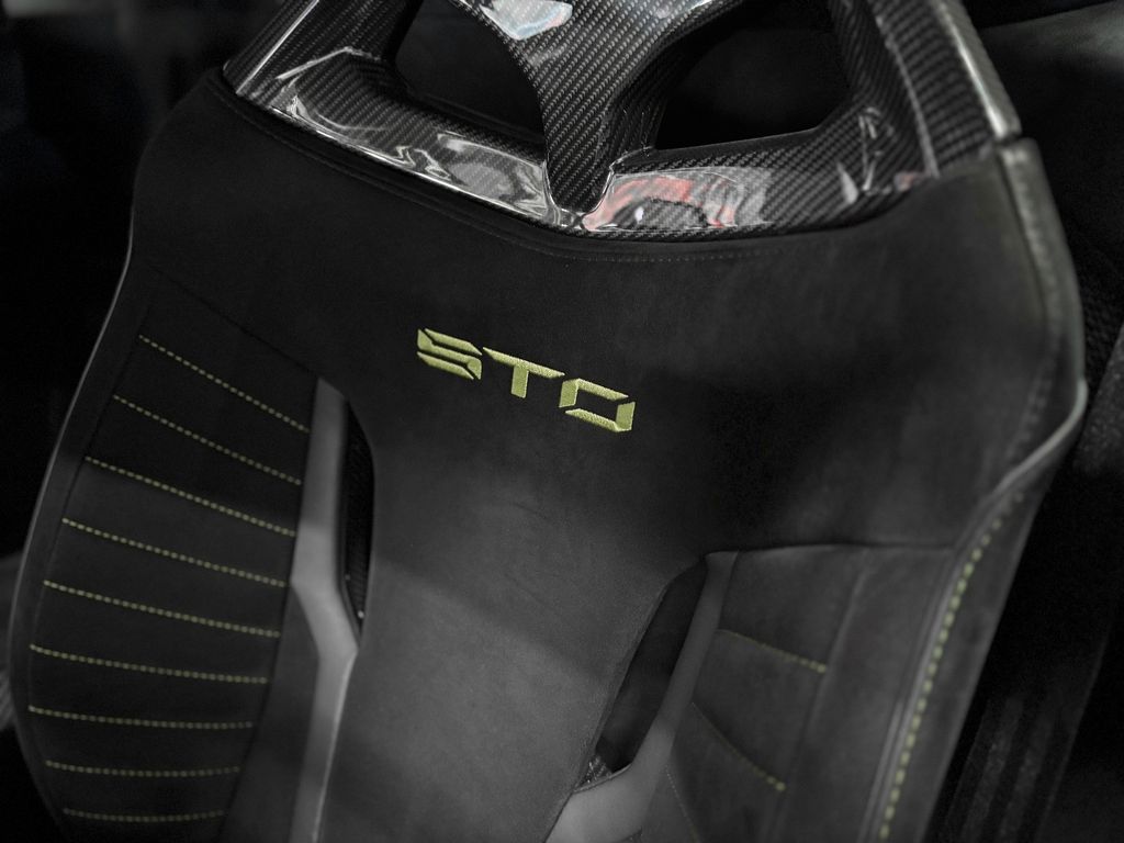 Lamborghini Huracán 2021