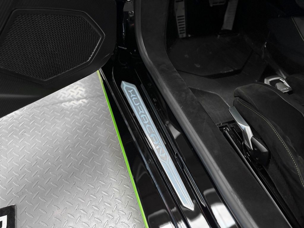 Lamborghini Huracán 2021