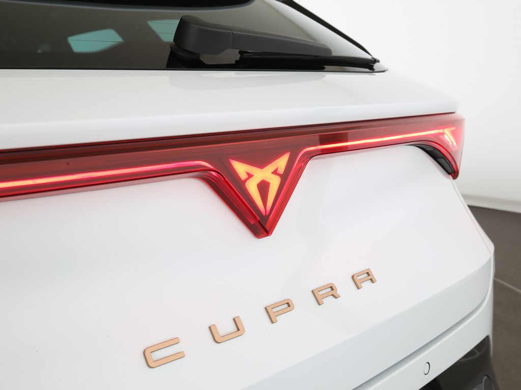 Cupra Leon 2025
