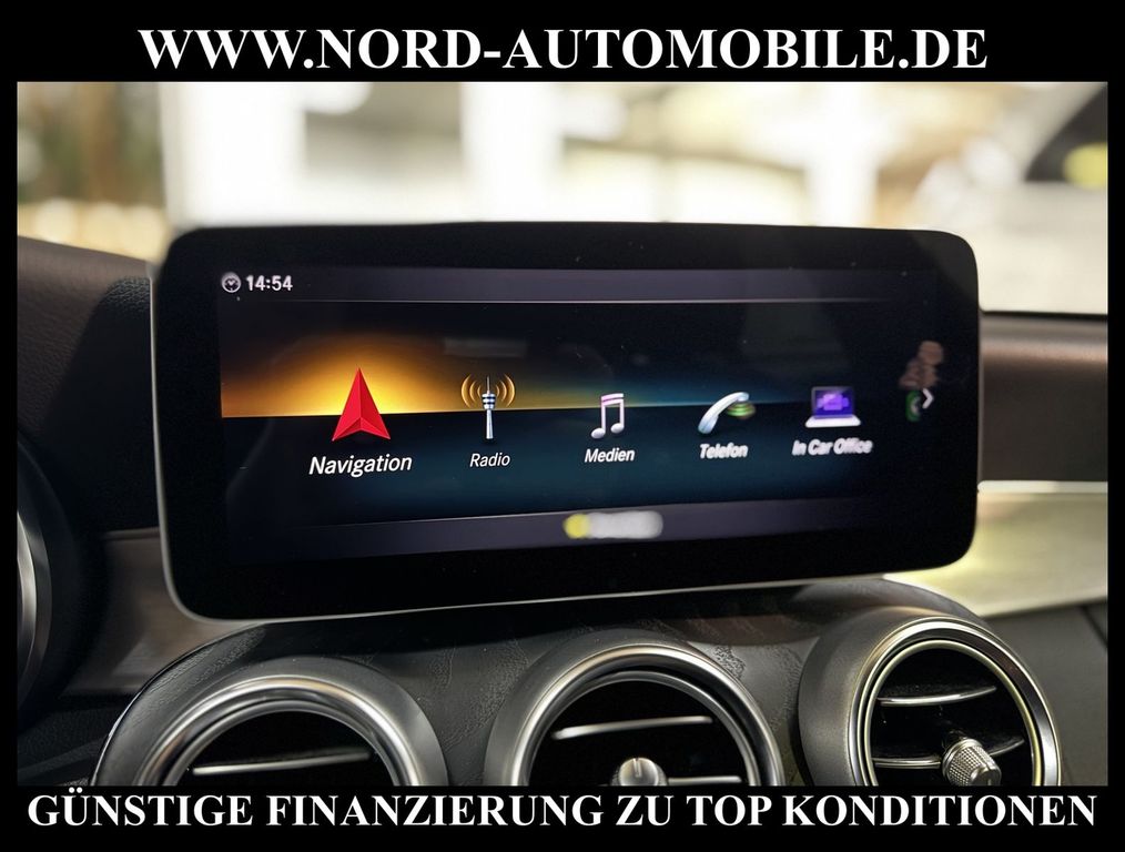 Mercedes-Benz C 300 2021