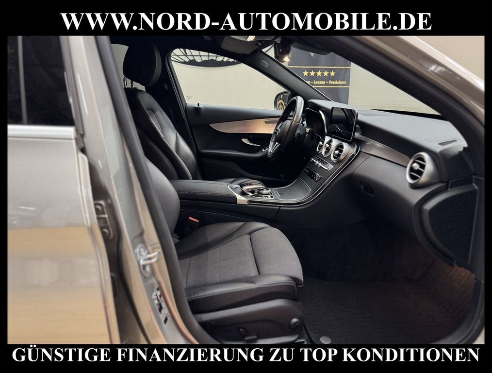 Mercedes-Benz C 300 2021