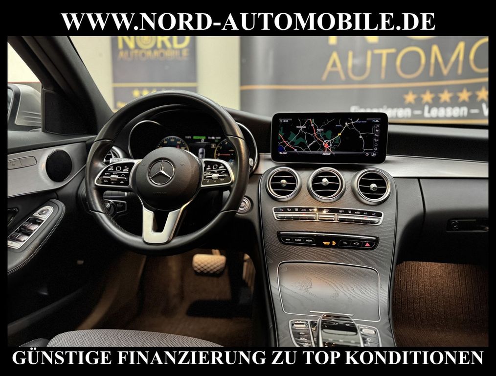 Mercedes-Benz C 300 2021