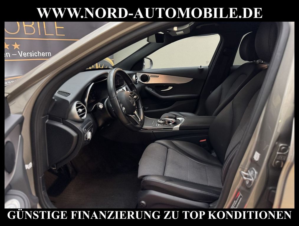 Mercedes-Benz C 300 2021