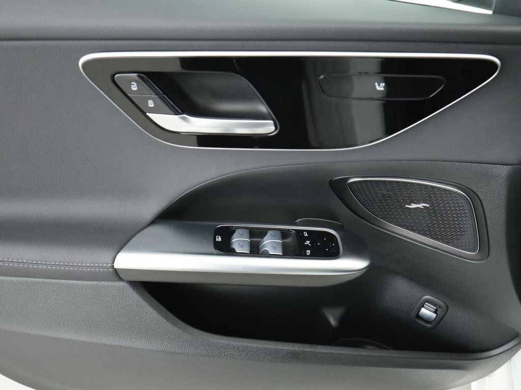 Mercedes-Benz C 300 2022