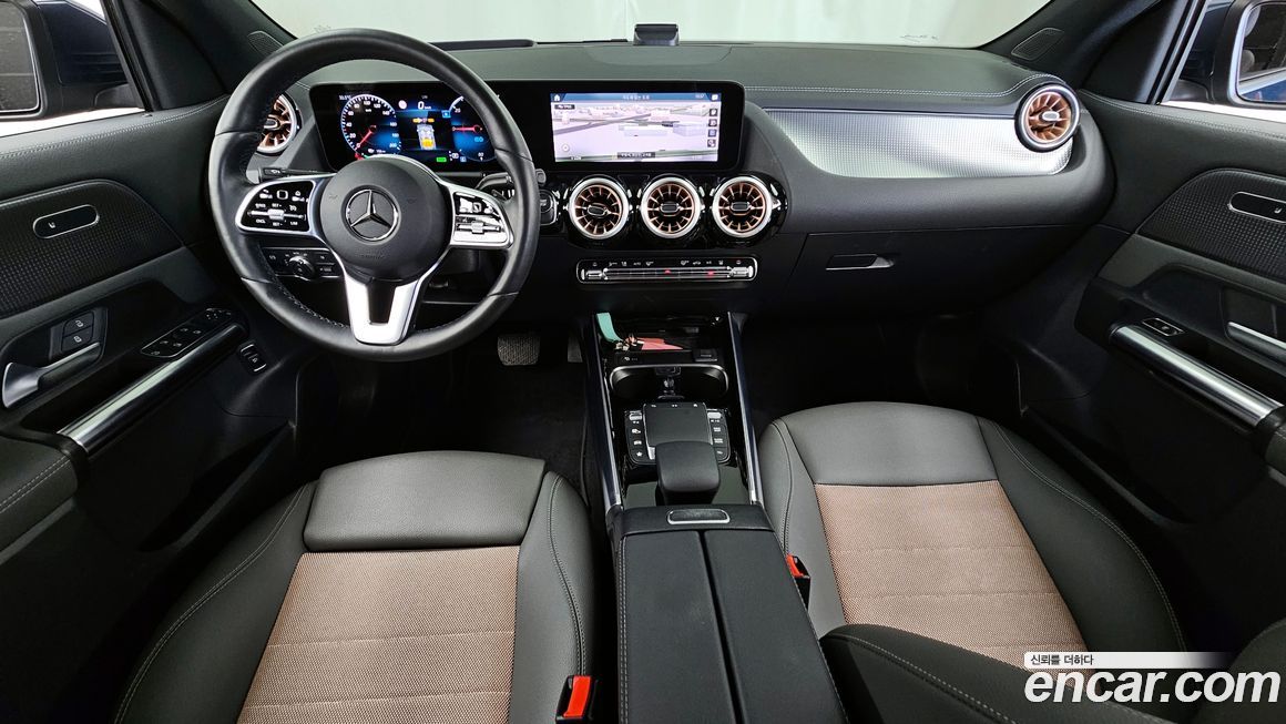 Mercedes-Benz EQA 2022