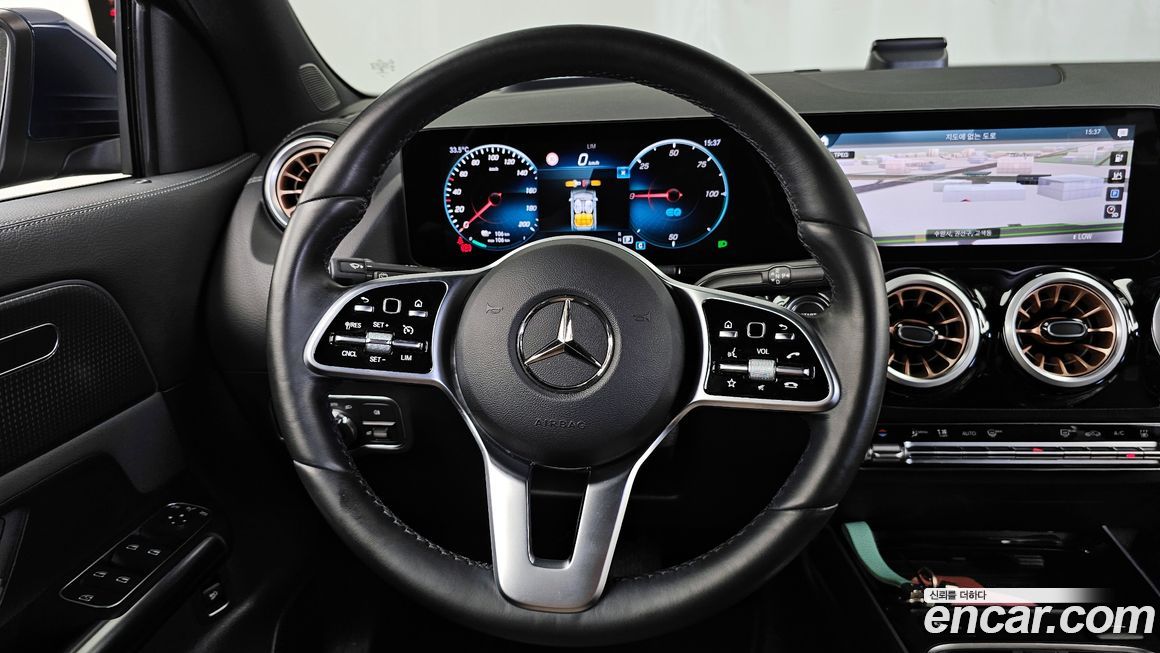 Mercedes-Benz EQA 2022