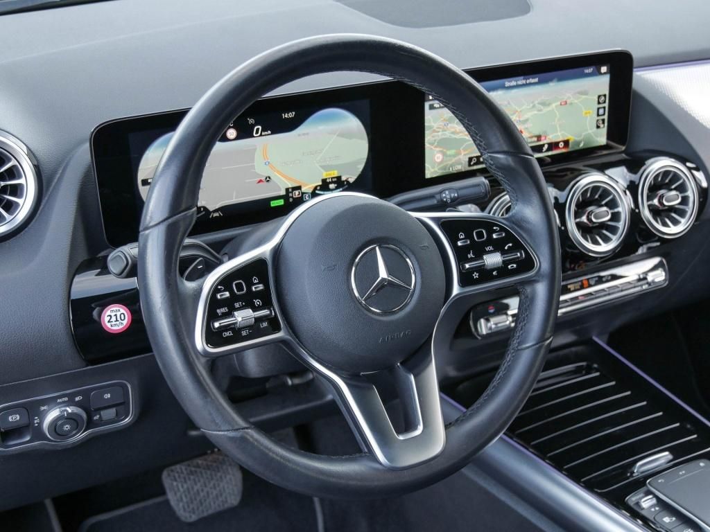 Mercedes-Benz B 250 2022