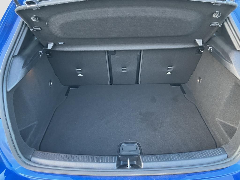 Mercedes-Benz A 200 2025