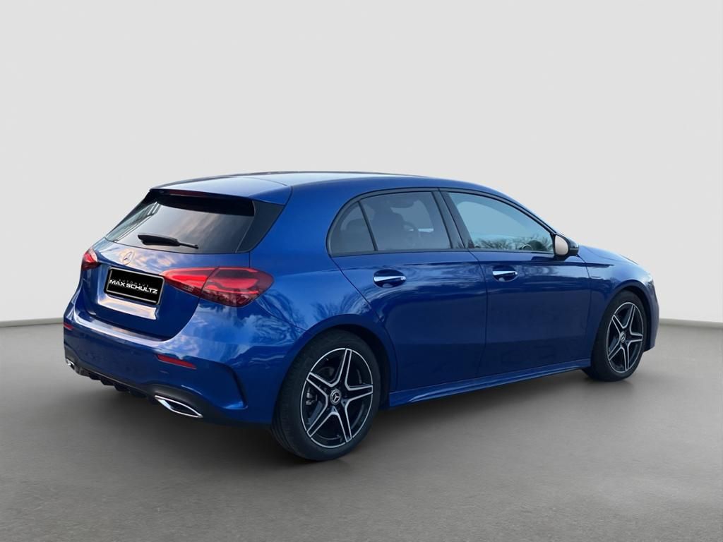 Mercedes-Benz A 200 2025