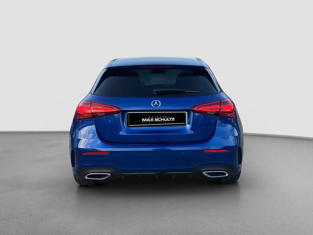 Mercedes-Benz A 200 2025