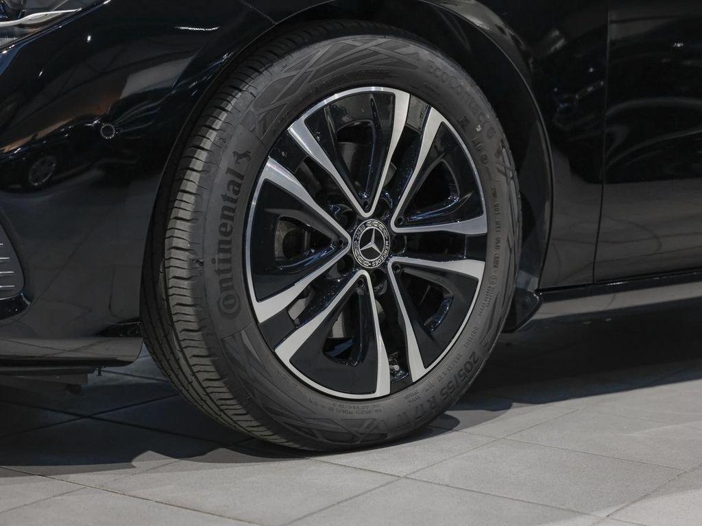 Mercedes-Benz CLA 180 2024