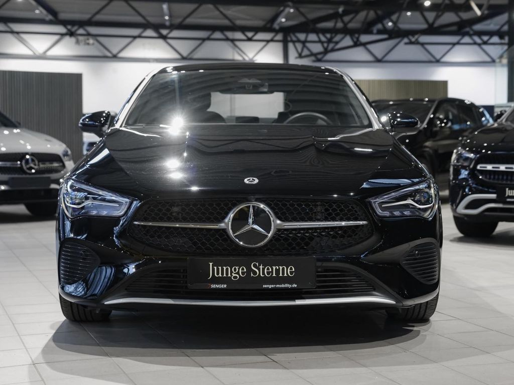 Mercedes-Benz CLA 180 2024