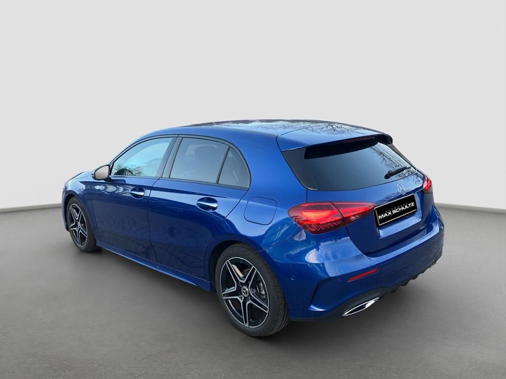 Mercedes-Benz A 200 2025